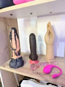 Check my toys🍆 de valerie_lya  Imagens
