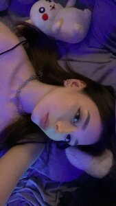 VeIvet_Kiss Public Pic