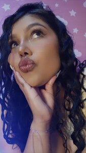 shayna_manson_ YOU LIKE WHAT YOU SEE? Photo 2