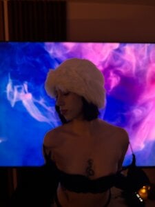 Catyloves surprise darling🫢  3. fénykép