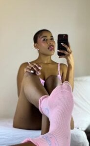 selena_monroy 🍓🧁sweet strawberry pie🥰🫦 Pic 2