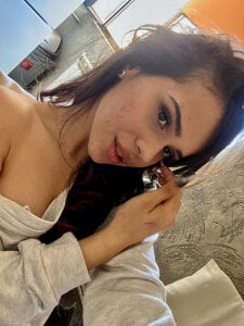 ValentynaBianchi More of me Pic 6