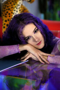 AuraLauna beaty Pic 4