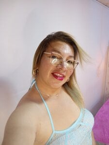 MaylinRosse_ Public Pic 7