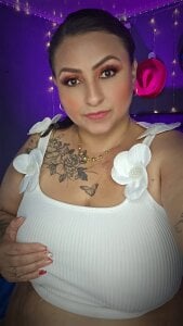 Ivonnee__ Public Pic 3