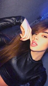 AnneSand: Public ( фото)