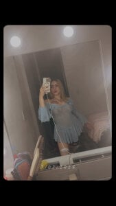 Sara_Sophia420 🔵 . fénykép