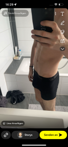 MBigDickTeen Public Foto 3