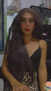 Hailyour_queen 3 Pic