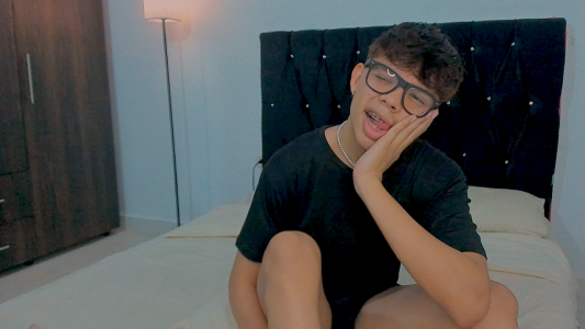 Zacktorres_ my rich feet Bilde 2