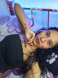 Karii-R Love Pic 3