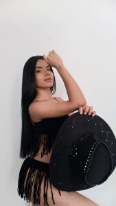 naia_cox Yeahhjaaa 🐴🤠 Pic 2