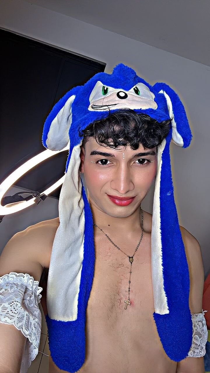 Benjamin_Buster adlı kullanıcının viral fotoğrafları:  1874