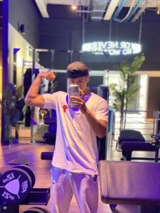 Public od _Alex_Colton  5 snímek