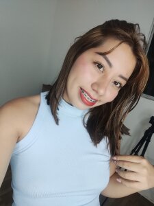 laura_extreme Public Pic 2