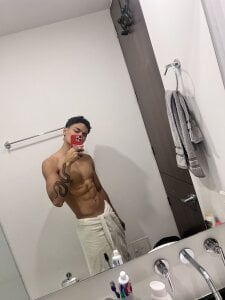 Mr_Lollipop77 Public Pic 5