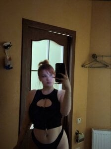 Clumsy_Nana I'm waiting for a like on these hot photos Foto 3