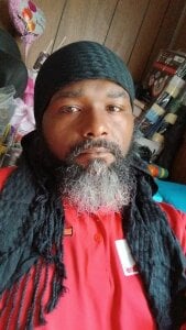 dark_chocolate_daddy87 Public Pic 3