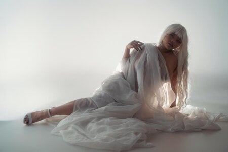 nyxki_da Public Gambar 5