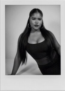 AVA_MALAIKA 💀 to black and white 💀 Pic