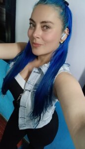 Bluemia_a Public Foto