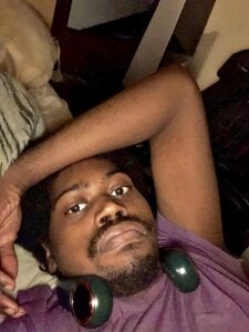 tericmidnight Selfie laying under cover Pic 2