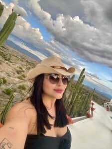 eva_sainnt happy new year Pic 2