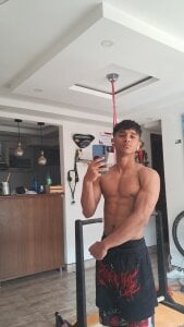 Public de ZYZZ1312  8 photos