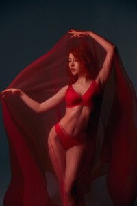 Haze24Red Where you - are is my favorite place on the planet Pic 6