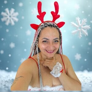 AlessandraLeroy Christmas !! Pic 3