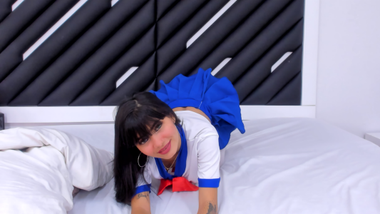 Alexa_Blake__ funny alexa  3টি ছবি