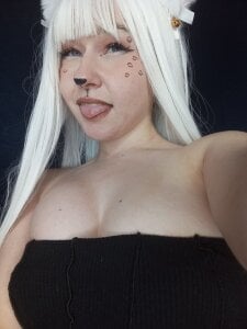 HopeKou Dark Meow Pic