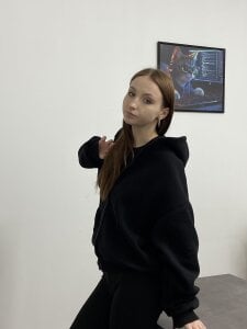 ArianeSole Public Gambar