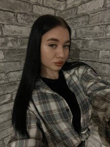 L1llian_Lee Public Pic 5