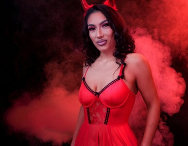 Hell is hotter od Bella_Jonnes  9 snímek