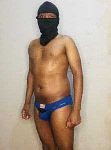 Bam753 Public 사진