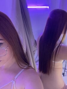 sakura_Gomez Sexy Pic 2