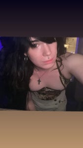 Me, in the flesh de b00by-trapp  2 Imagens