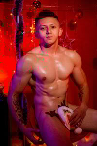 david_lan_gh Merry christmas🎅 Pic 6