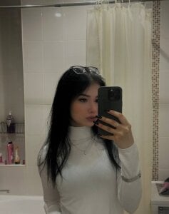 Whitney11_1131 Public Hình