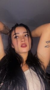 LauraBellinni Public Hình