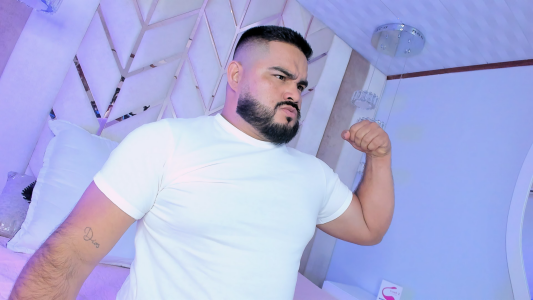 MichaelBear_ BEAR WEARS WHITE 🐻🤍 Foto 3