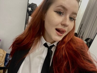 Kathleen_Graham Public  4টি ছবি