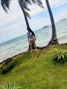 angela_nix sun, beach and sand... Collecting moments that taste like salt and sun ☀️🌊 รูป  4