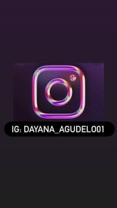 Karol_Rossee Redes sociales . fénykép