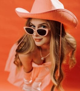 soft_babe Sunny barbie Gambar 5