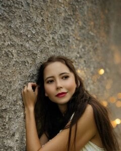 IolaHogue Public Pic 3