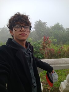 Me de Khalid16_  3 Imagens