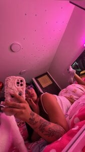 mailyn_wright Public  5. fénykép