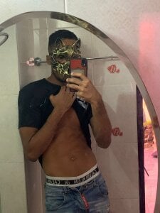 AlexthePervert_xxx Public Pic 4